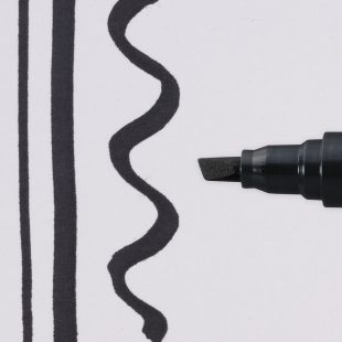 Перманентен Маркер : Sakura Pen-Touch 140 : Скосен Писец : Черен