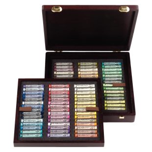 Rembrandt : Professional Soft Pastel Set of 90 : Compact Wooden Box : Landscape Selection