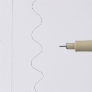 Pigma Micron Fineliner : 005 : 0.2 mm : Cool Gray