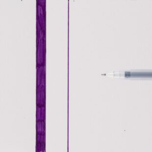 Sakura Gelly Roll Classic : Medium Point Gel Pen : 08 : 24 Purple